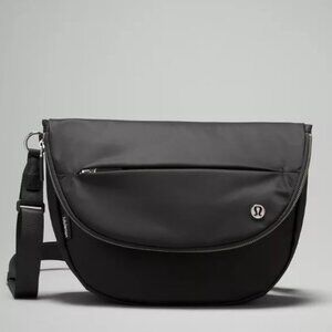 Lululemon All Night Festival Nylon Black/Silver Crossbody Bag 5L